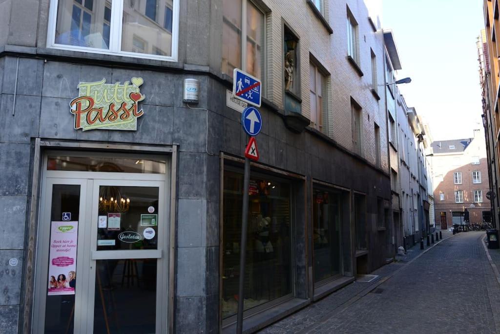 Downtown 2 Bdr Apartment ***** 3 Antwerp Exterior photo