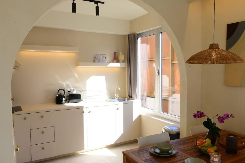 Downtown 2 Bdr Apartment ***** 3 Antwerp Exterior photo